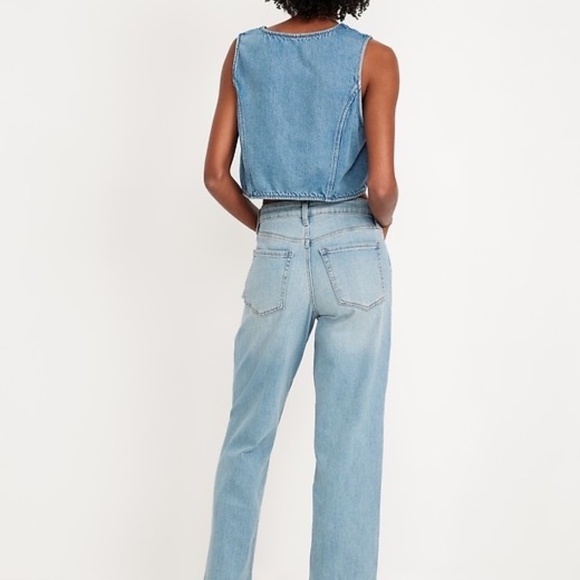 NWOT Old Navy High-Waisted Wow Loose Jeans Size 2 - Picture 3 of 5